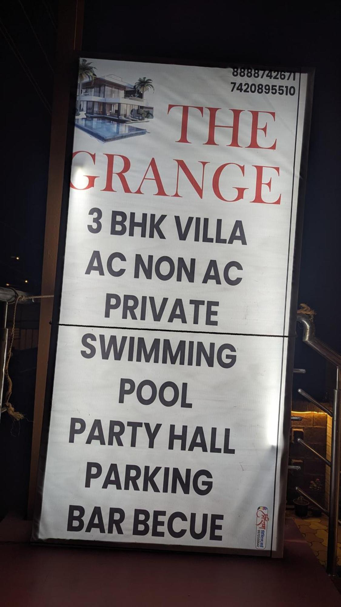 The Grange Lake View 潘奇加尼 外观 照片