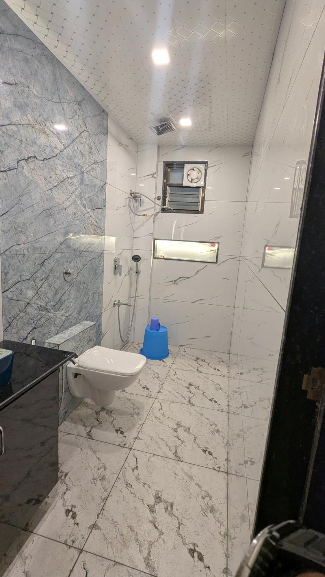 The Grange Lake View 潘奇加尼 外观 照片